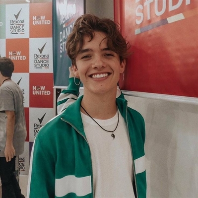noah urrea